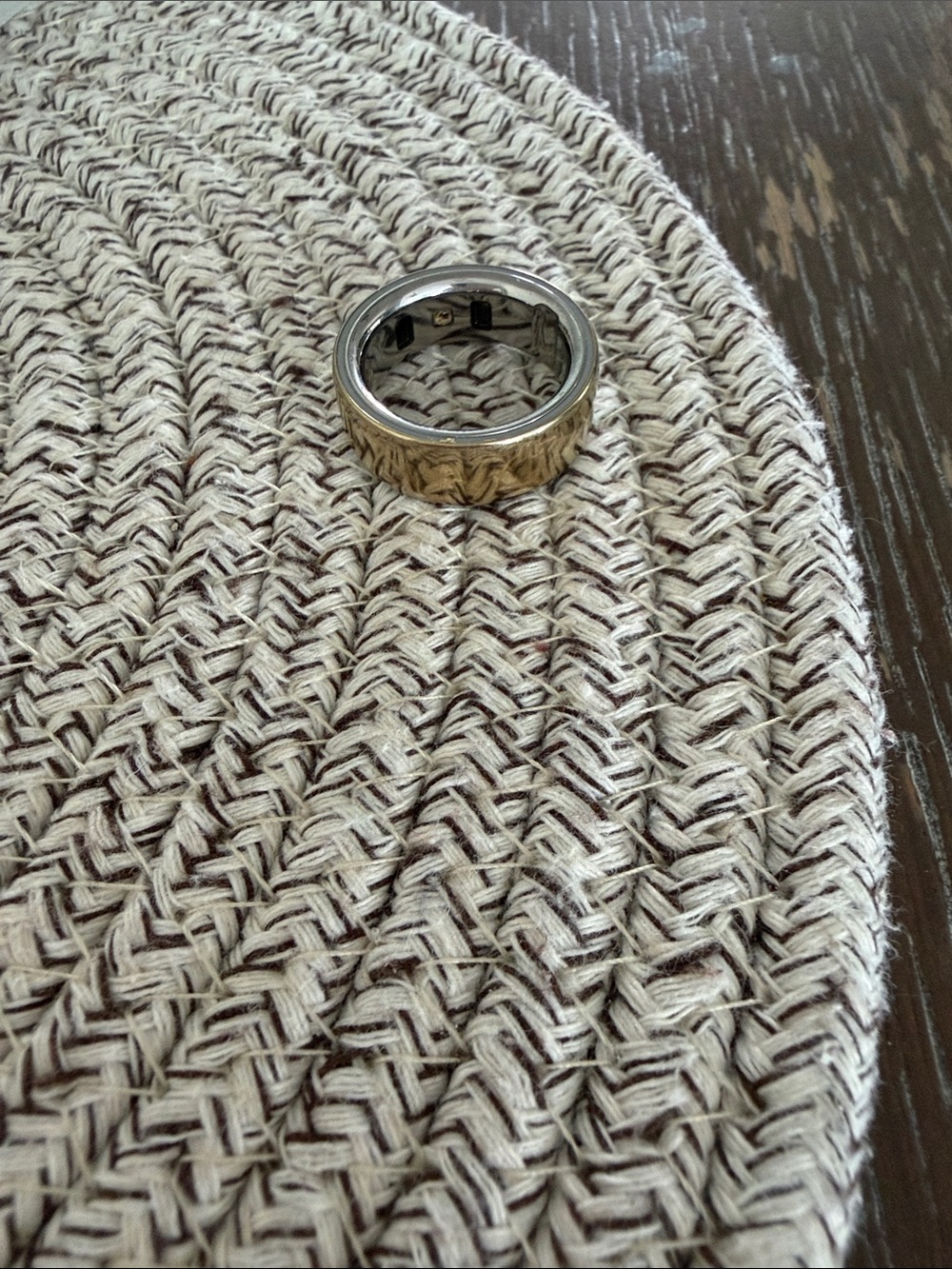 Oura Two-Tone Metallic Smart Ring in Silver and Gold